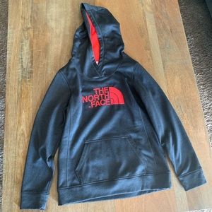 NWOT The North Face Hoodie